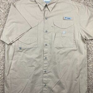 Columbia PFG Short Sleeve Vented Fishing Shirt Mens Medium Beige Pockets